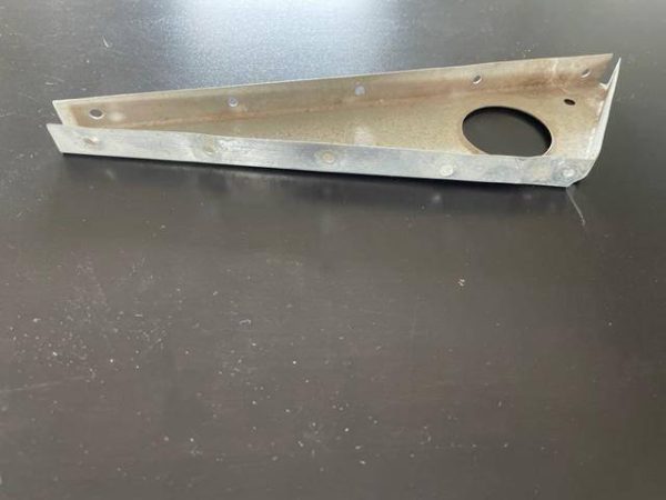 Cessna 172 M/N RIGHT Aileron Rib #4. As Removed - part number 0523811 (view 2)