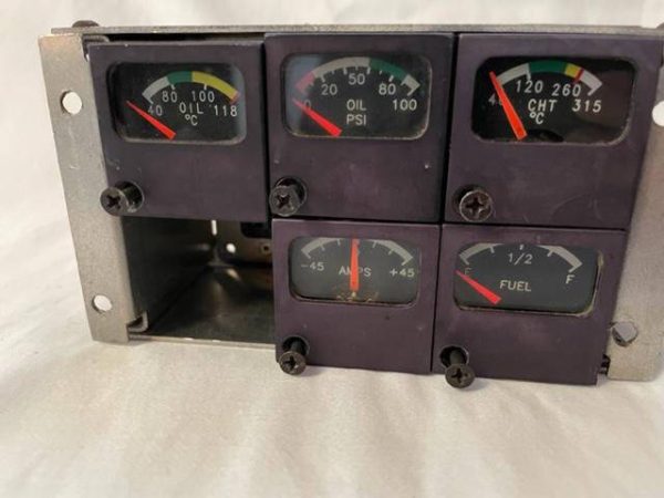 Mitchell Modular 1 1/2" Gauge Cluster. As Removed - part number D1-211-6076 (Oil Temp Gauge)