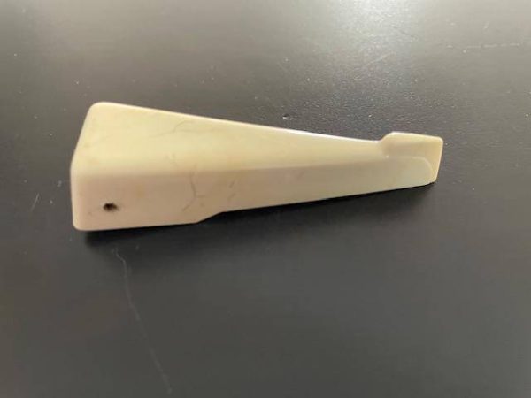 Cessna 182 Fuel Selector Handle. Used - part number 0716612-201 (view 2)