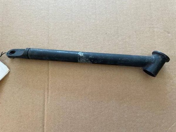Piper RIGHT Muffler Brace. New Old Stock - part number 1455017-2 (view 1)