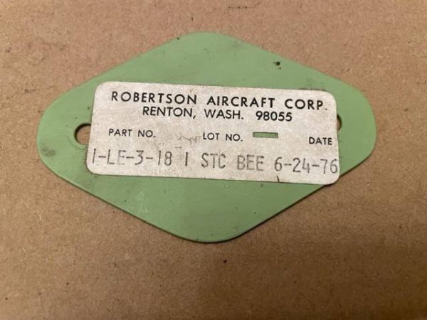 Robertson Aircraft Fitting. PN 1-LE-3-18. New Old Stock - part number 1-LE-3-18