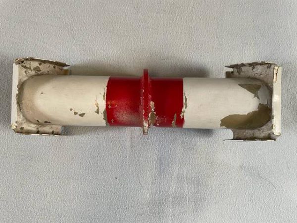 Lake LA-4 Elevator Welded Horn/Torque Tube Assembly. Used - part number 2-7107-3 (view 3)