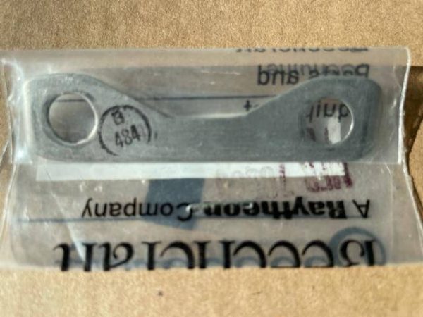 Beechcraft Piston Aircraft Exhaust Pipe Lock Tabs. New Old Stock - part number 102-950021-1 (view 2)