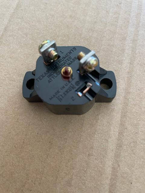 Cessna-Texas Instruments Alternator Field Circuit Breaker, Self-Resetting. New Old Stock - part number CA2