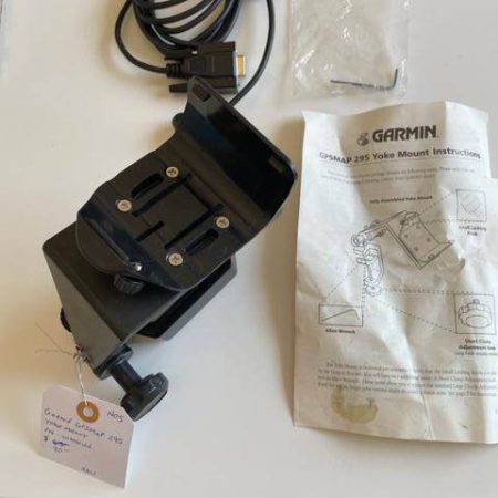 Garmin GPSMap 295 Yoke Mount. New Old Stock - part number Unknown