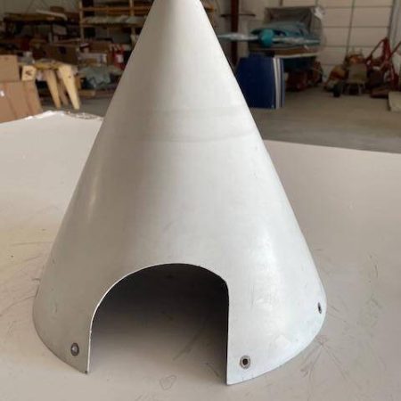 Cessna 152 Spinner With Forward And Aft Bulkhead. Used - part number 0450073-1 (spinner)
