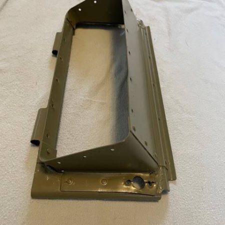 Cessna 180, 182, 185 Carburetor Air Intake Expander Assembly. Used, Base Only - part number 0752016-1