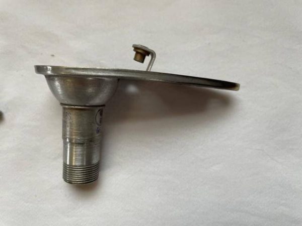 Grimes Beechcraft Baron B-3307-4 28 Volt Green Glass Nav Light Assembly. Used - part number B-3307-1 (view 3)
