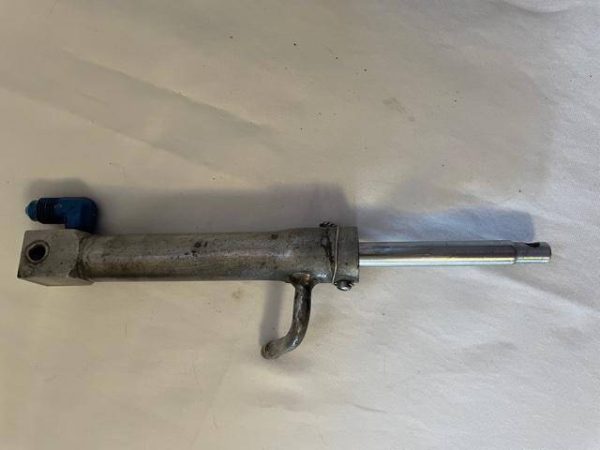 Piper PA28R & PA32R Parking Brake Master Cylinder Assembly. As Removed - part number 455-938 ((10-22)) (view 2)