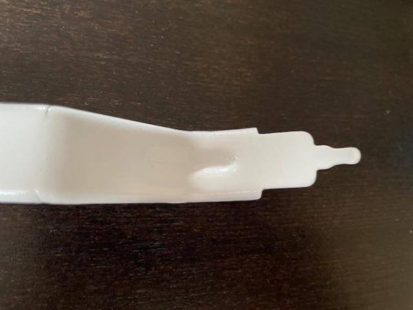 Cessna 150, 152 Wing Mounted Left Or Right Cabin Door Catch. Used - part number 0426209-2 or 0426209-4 or AN515-6R6 (attach screw) (view 1)