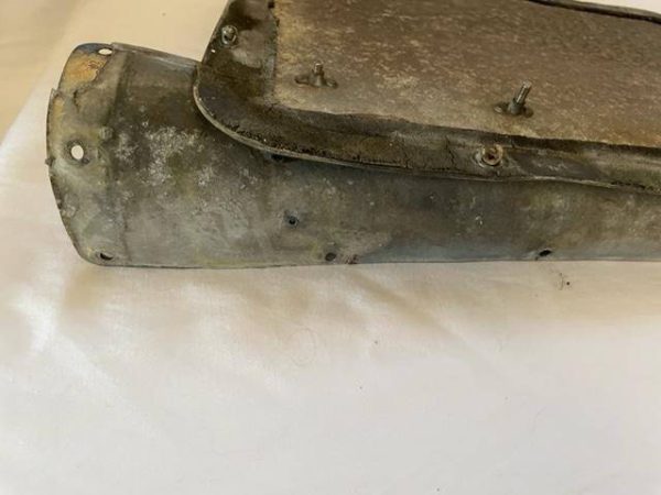 Cessna 310, 320 LEFT HAND Nacelle Battery Box Cover With Integrated Fairing. As Removed - part number 0851792-15 or 0822005-40 (view 4)