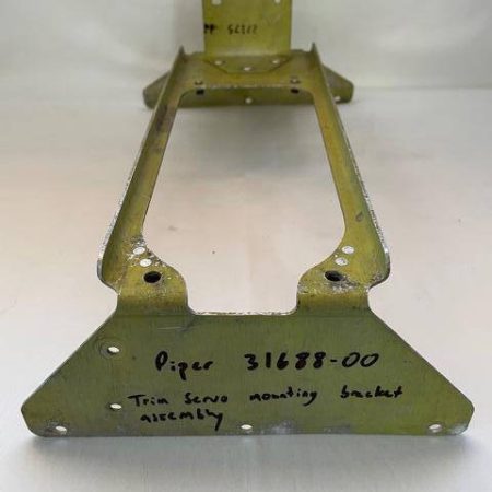 Piper Aztec Pitch Trim Servo Mounting Bracket Assembly. As Removed - part number 31688-00