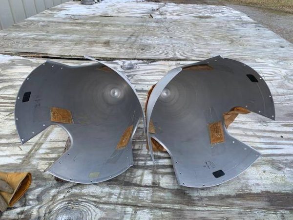 NEW Beechcraft Baron D3607A De-Iced 3-Blade Propeller Spinners - part number D3607A (view 3)