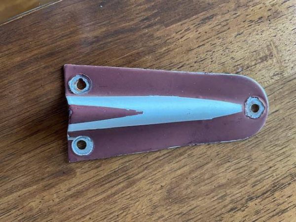 Cessna 210 And T210 Dorsal Fin Fairing. Used - part number 1231050-1 (view 1)