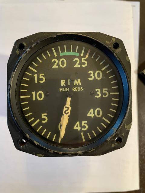 GE World War II Bomber-Fighter Twin Engine Tachometer Gauge. Used - part number AN (5530-2)