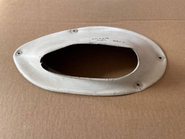 Cessna 150L LOWER LEFT Strut Fairing. As Removed - part number 0421002-1 ((791)) (view 1)