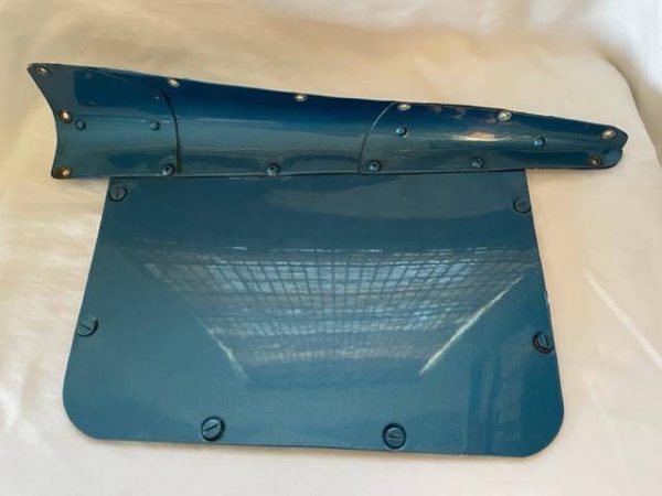 Cessna 310, 320 LEFT HAND Nacelle Battery Box Cover With Integrated Fairing. As Removed - part number 0851792-15 or 0822005-40 (view 1)
