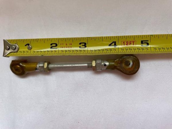 Cessna 300 & 400 Series Main Gear Outboard Door Link. New Old Stock - part number 5041012-3 (view 2)