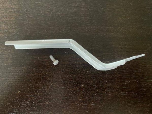 Cessna 150, 152 Wing Mounted Left Or Right Cabin Door Catch. Used - part number 0426209-2 or 0426209-4 or AN515-6R6 (attach screw) (view 2)