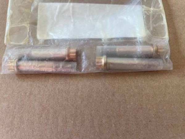 External Wrenching Bolt. 12 point, 1.724" thread. New - part number MS21250-05018