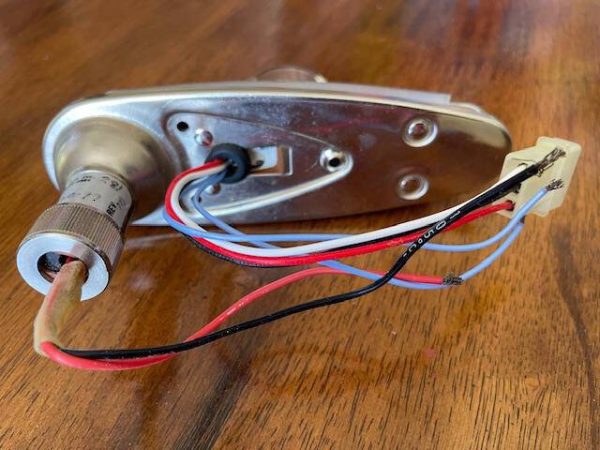 Whelen A600-PR Wing Tip Strobe & Nav Light Assembly. Red. New Old Stock - part number A600-PR-14V (view 4)