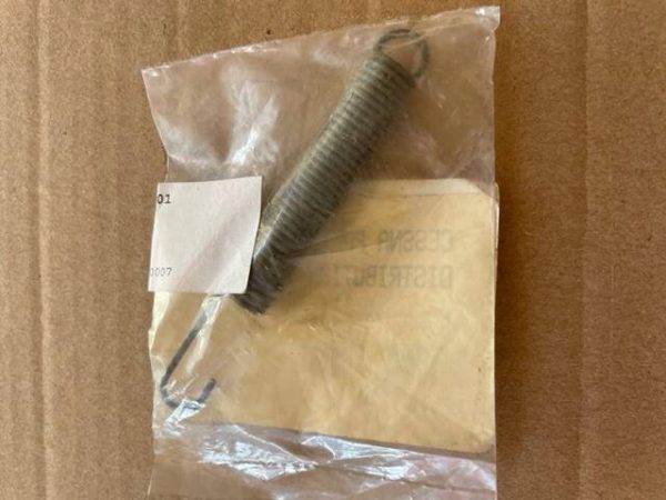 Cessna 180 LEFT Rudder Return Spring. New Old Stock - part number 0310196-3 (view 3)
