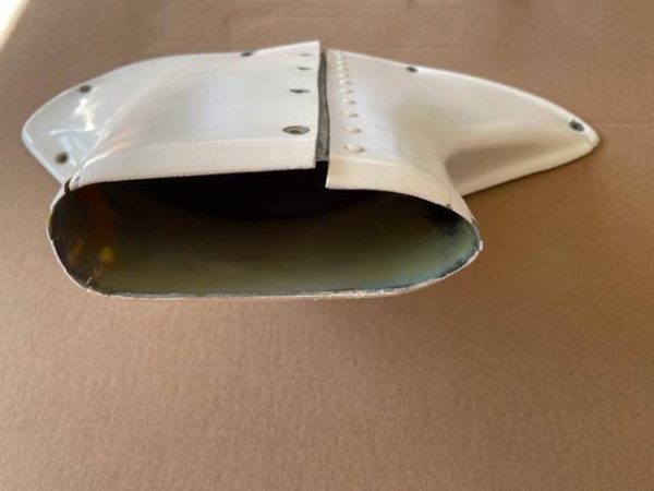 Cessna U206, Cessna 207 LEFT Wing Strut UPPER Cuff/Fairing. As Removed - part number 1227011-5 (view 4)