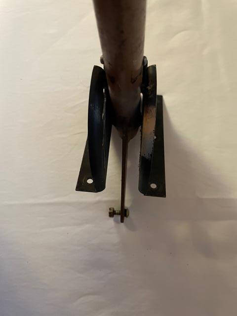 Piper Flap Lever Assembly. Used - part number 62706-00 (view 4)
