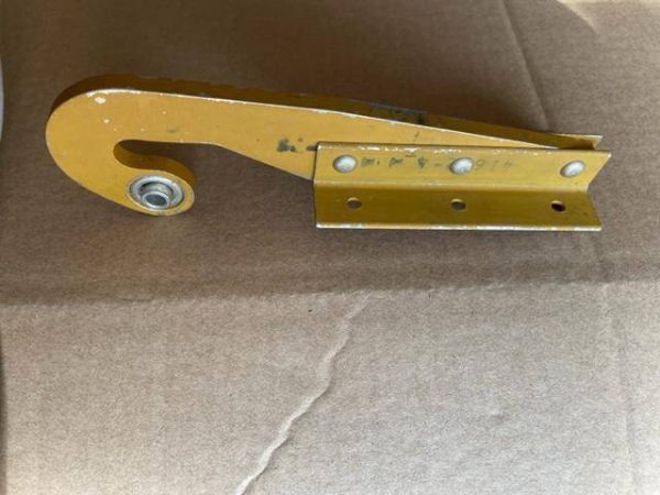 Piper PA-31 Navajo RIGHT Nose Gear Hinge Assembly. New Old Stock - part number 41610-009 (Revision C)