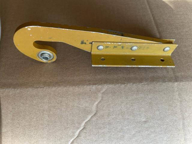 Piper PA-31 Navajo RIGHT Nose Gear Hinge Assembly. New Old Stock - part number 41610-009 (Revision C)