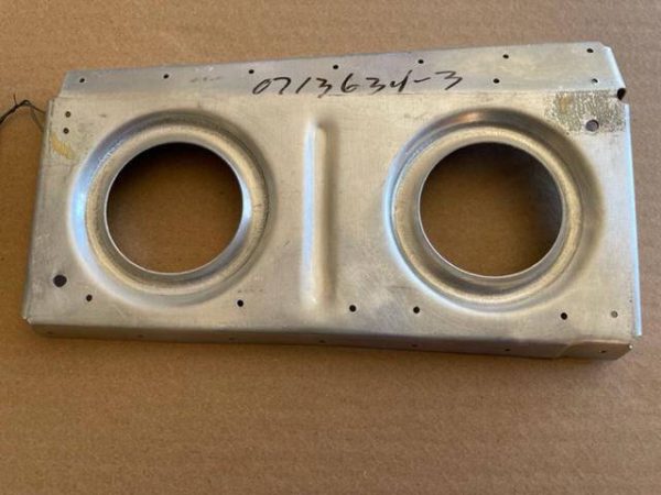 Cessna 182 Front Section Tunnel-RIGHT Aft Tunnel Bulkhead. New Old Stock - part number 0713634-3