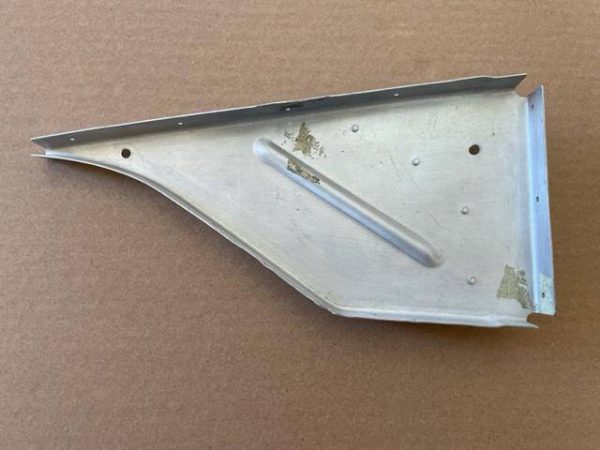 Cessna 206 LEFT Wing Trailing Edge Rib STA 136.00 New Old Stock - part number 1220068-1 (view 1)