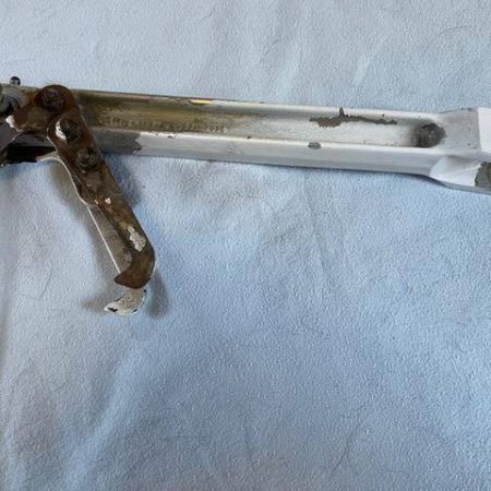 Cessna 310, 320 Main Landing Gear Drag Brace-Knee Joint Down Lock. As Removed - part number 0841102-497