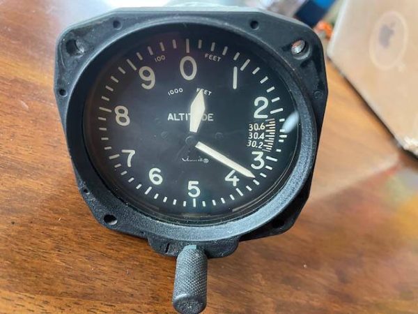Garwin-Cessna 20,000' Altimeter. Used - part number 22-980