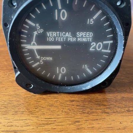 United Instruments 2000 FPM Vertical Speed Indicator. Used - part number 7000