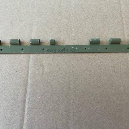 Cessna 340 LEFT Outboard Cowl Flap Hinge Half. New Old Stock - part number 5654010-11