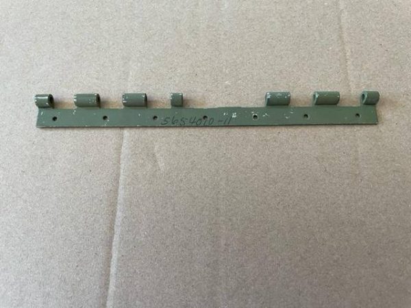 Cessna 340 LEFT Outboard Cowl Flap Hinge Half. New Old Stock - part number 5654010-11