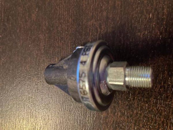 Honeywell Hobbs Hour Meter Pressure Switch. NEW - part number 10-00813