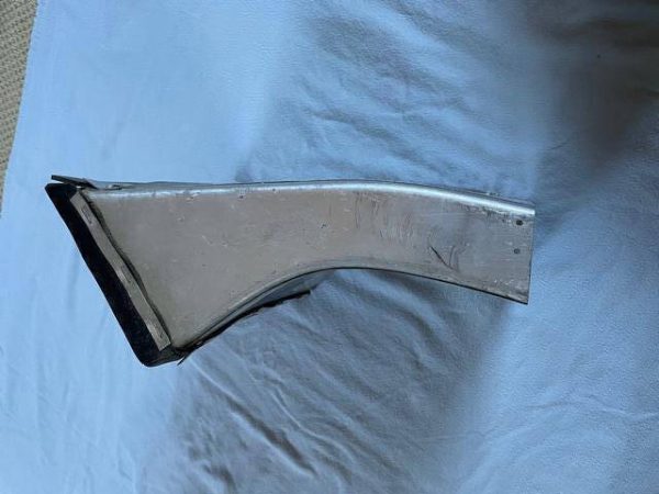 Cessna 180 Air Intake Box Assembly. Used, Excellent Condition! - part number 0752007-13 (view 4)