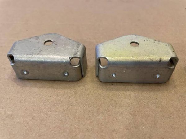 Cessna 180 And 185 Elevator Hinges-INBOARD. As Removed - part number 0732100-10 (view 4)