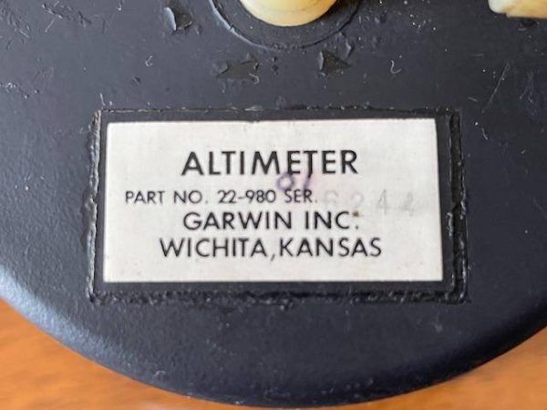 Garwin-Cessna 20,000' Altimeter. Used - part number 22-980 (view 3)