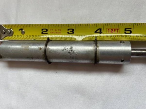 Cessna 421B Elevator Trim Tab Actuator. Used - part number 1260074-4 (view 4)