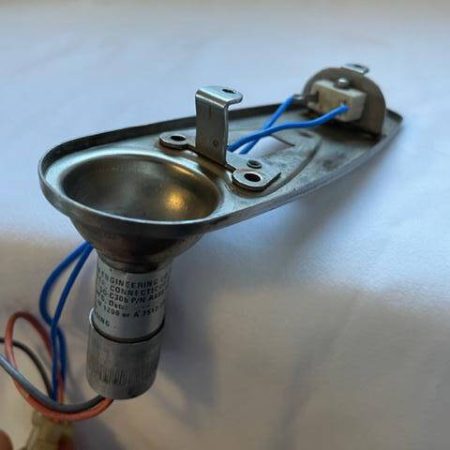Whelen A600 PR, 14 Volt, Wing Tip Strobe & Nav Light Base. Used - part number 01-790006-02
