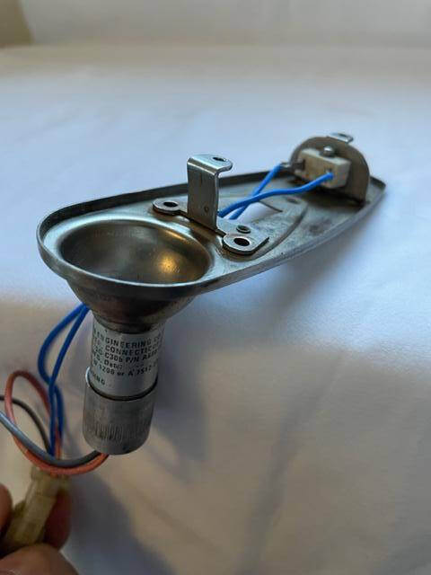 Whelen A600 PR, 14 Volt, Wing Tip Strobe & Nav Light Base. Used - part number 01-790006-02