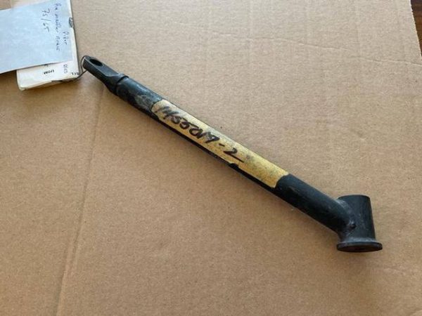 Piper RIGHT Muffler Brace. New Old Stock - part number 1455017-2