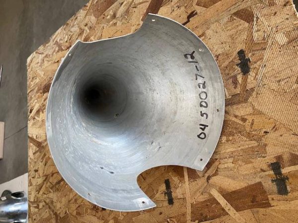 Cessna 150K Spinner. Used - part number 0450027-12 (view 5)
