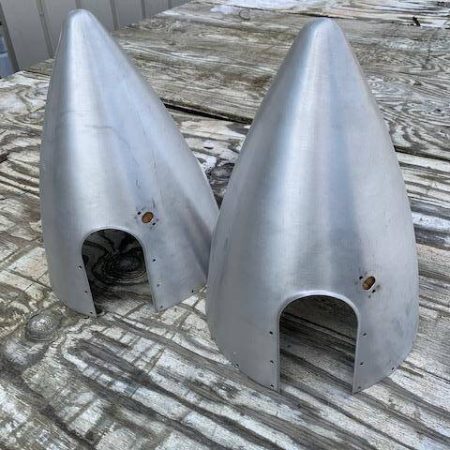 NEW Beechcraft Baron D3607A De-Iced 3-Blade Propeller Spinners - part number D3607A