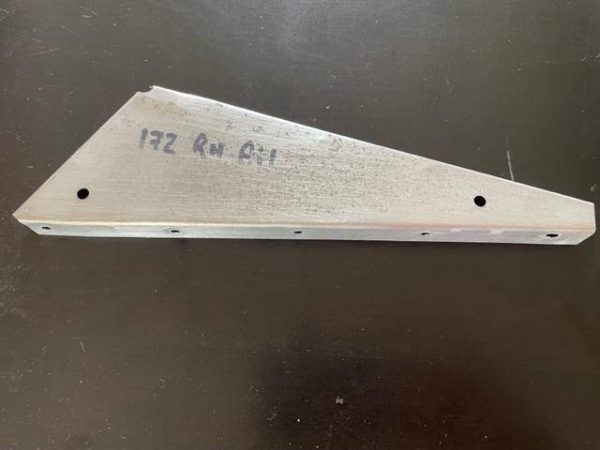 Cessna 172M/N RIGHT Aileron Rib #1. As Removed - part number 0523808-2