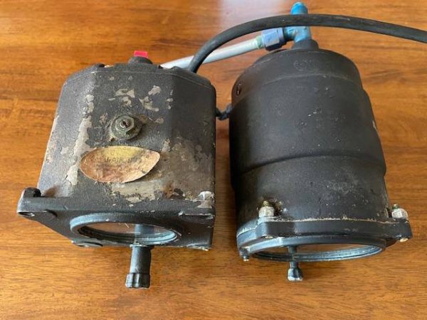 Garwin-Cessna Vintage Directional Gyro & Gyro Horizon. Used - part number 23-600-BT-01 (directional gyro) (view 2)
