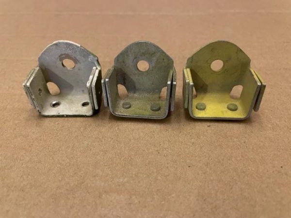 Cessna 180, 185 Elevator Hinge Bracket, OUTBOARD. As Removed - part number 0732100-11